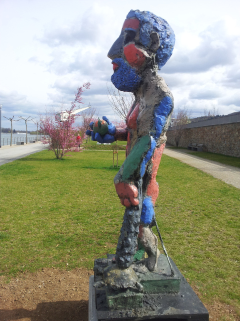 Bin Rhein Skulptur 8