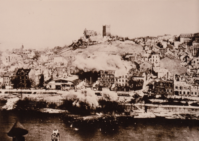 Bingen Blick auf Burg und die Grub