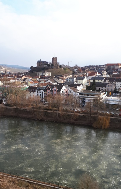 Burg Nahe Eis Ende Febr 2018