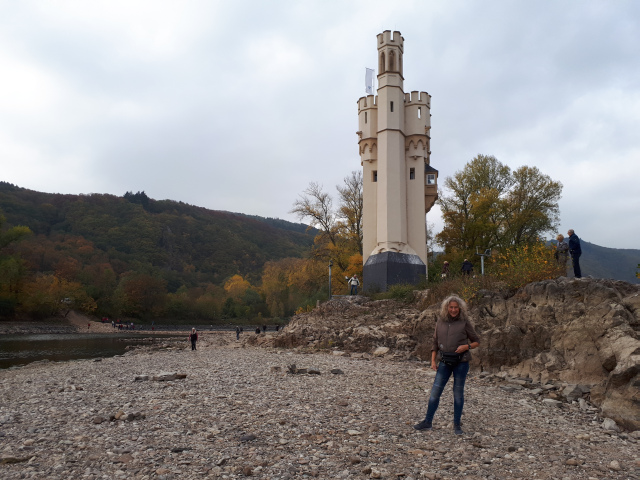 Mausturm Niedrigwasser Sommer 2018 B