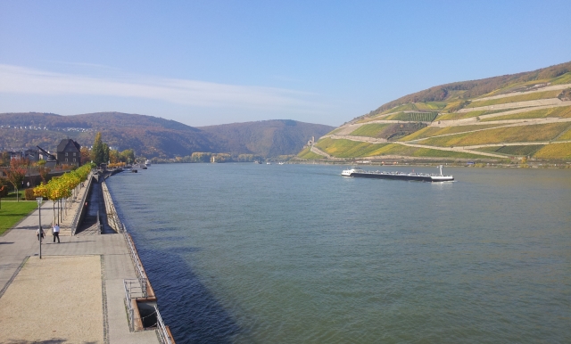 Rhein Anlagen E 21_10_12 Rhein Anlagen E 21_10_12