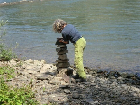 Rhein Steinmannbau Mai 2014