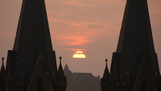 Sonnenaufgang Kirche 2017